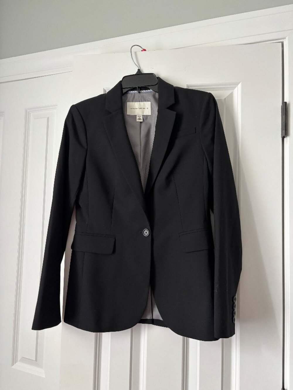 BANANA REPUBLIC LONG AND LEAN BLAZER - ITALIZAN WOOL BLACK